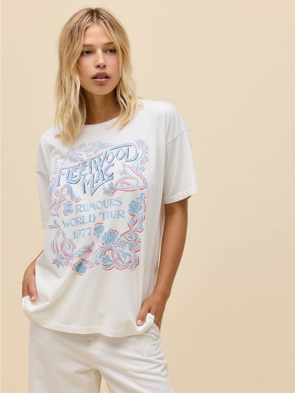 Daydreamer Fleetwood Mac World Tour ‘77 Tee Size Small Oversized Stevie Nicks